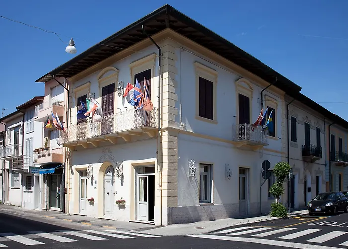 La Petite Maison